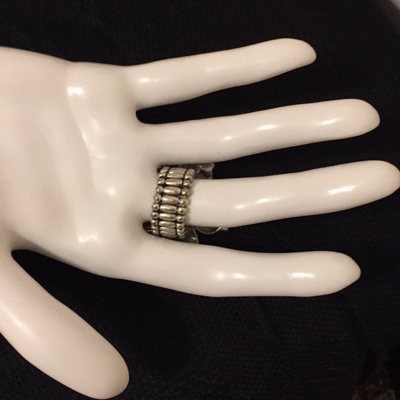 Antique Silver Rhinestone Flower Cocktail Ring – Lane Bryant (Stretchy) - Picture 7 of 8